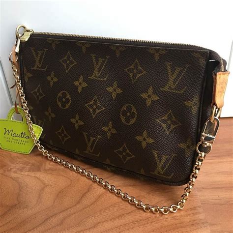 small louis vuitton bag with gold chain|louis vuitton pochette gold chain.